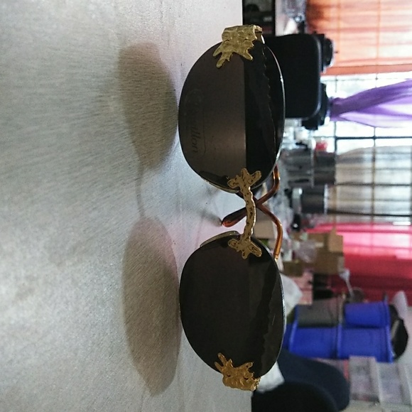 Vintage Sunglasses - Picture 2 of 4
